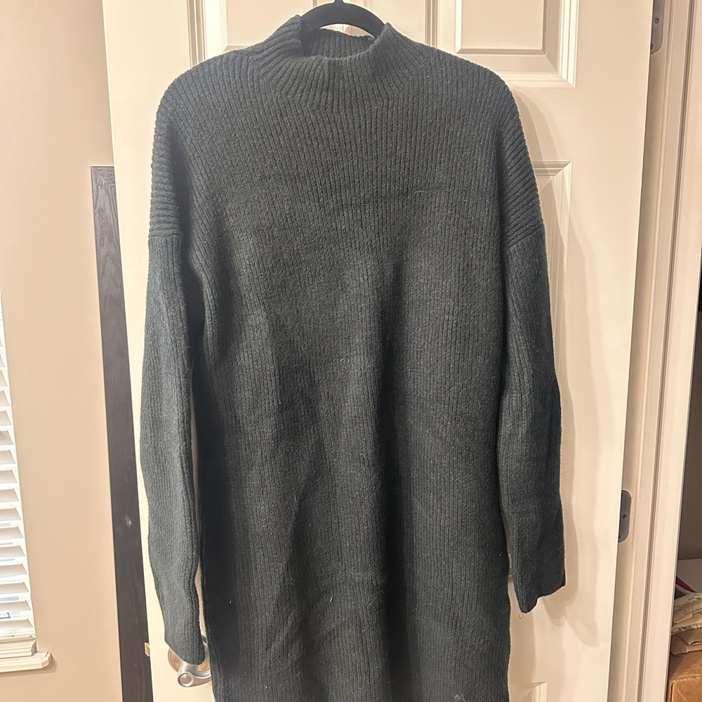 Abercrombie & Fitch Black Long Sleeve Sweater Dress